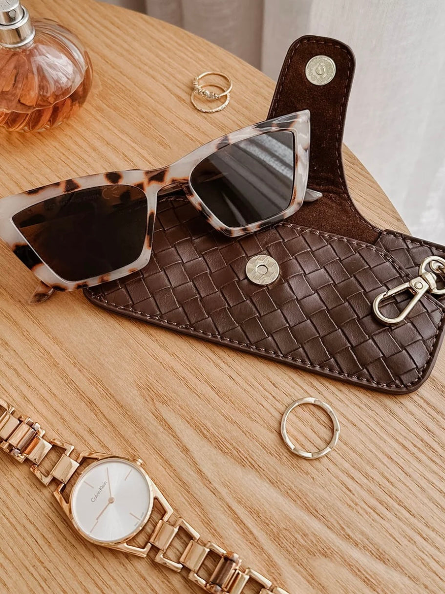 Louenhide Skittles Sunglasses Case : Chocolate