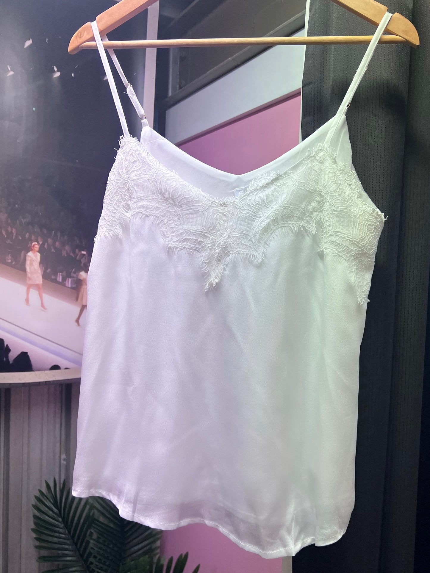 Lace Trim Cami : Black & White