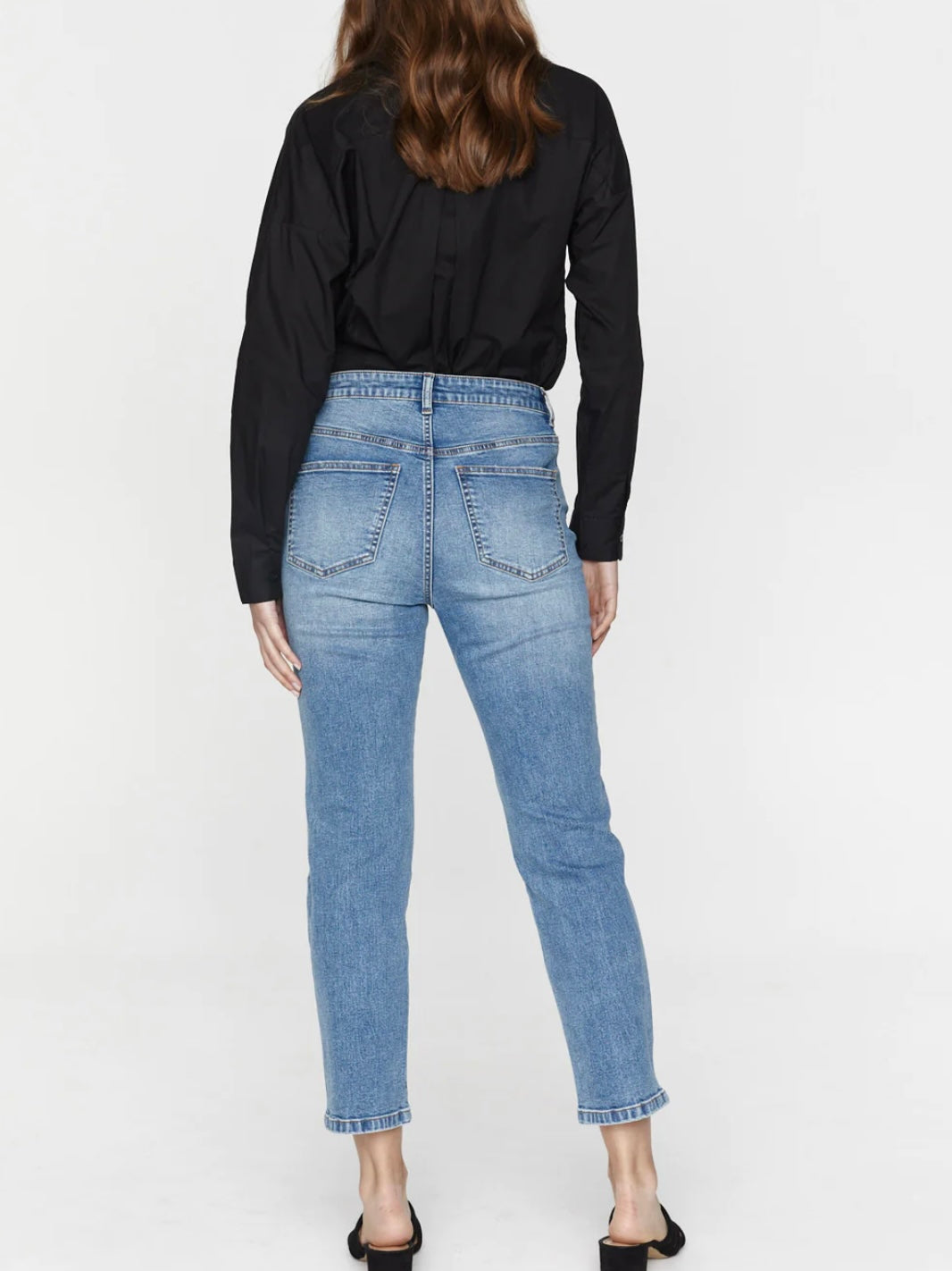 Saint Rose : Noelle Straight Leg Distressed Jean