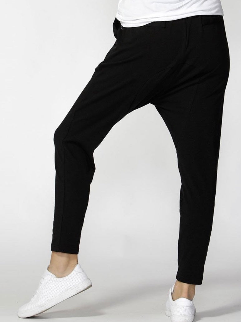 Betty Basics : Jade Relaxed Fit Pant : Black