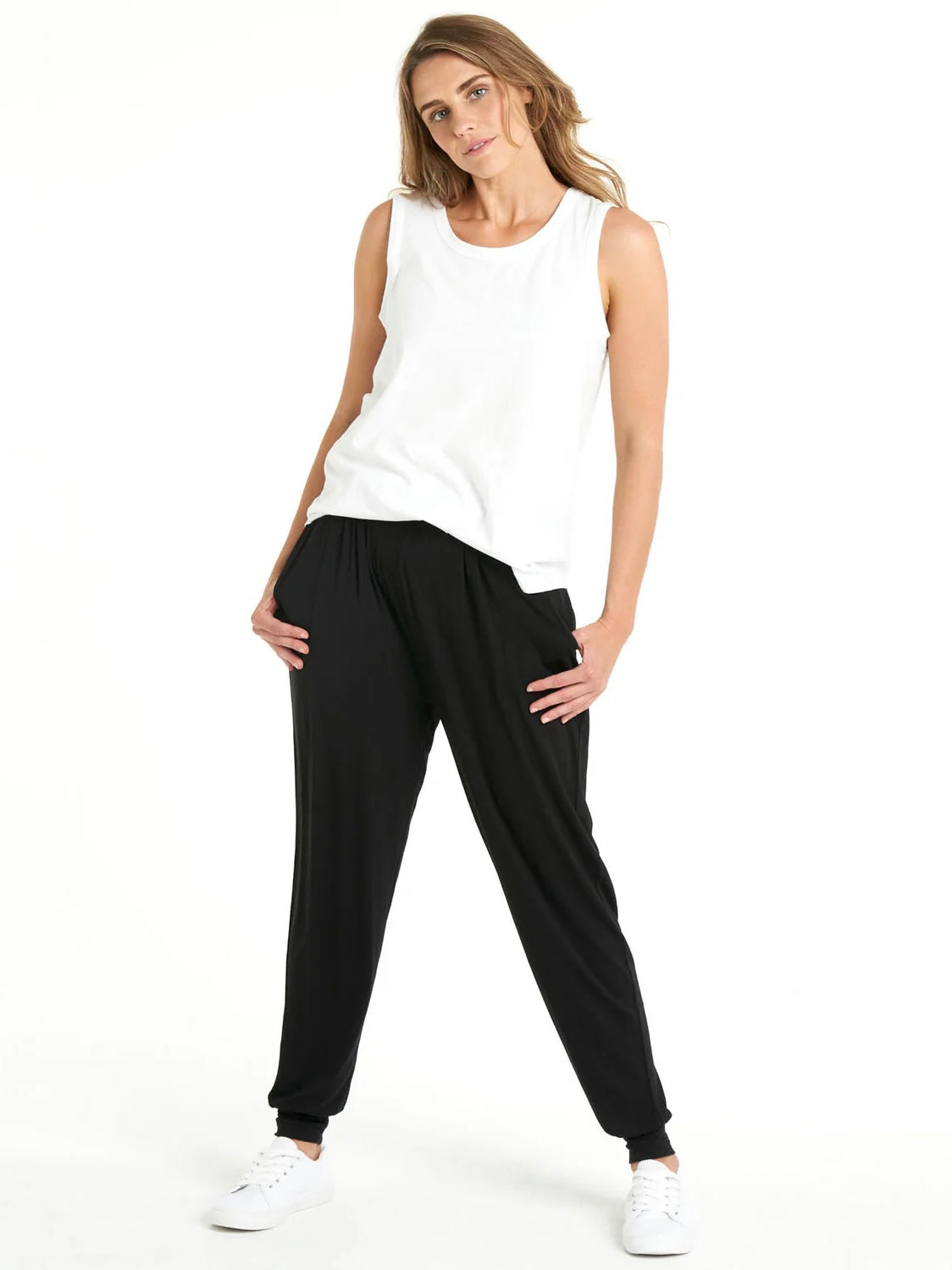 Betty Basics : Paris Pants  : Black