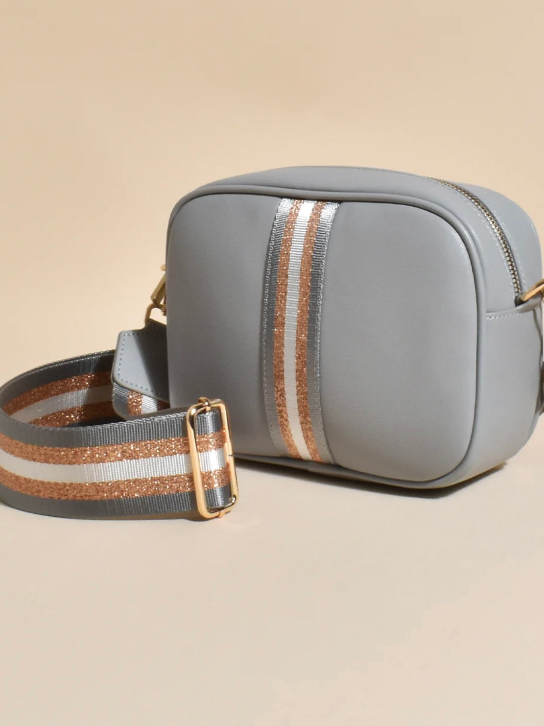 Leonie Crossbody Bag : Light Grey